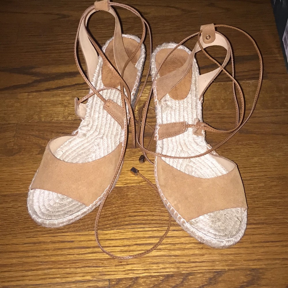 Espadrille sandals